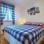 2 Bedroom Awesome In 拉宾