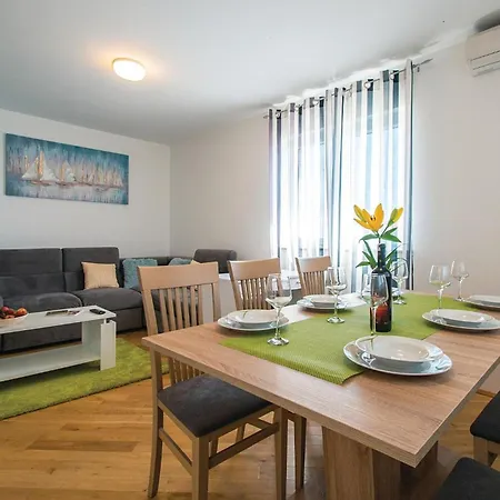 Apartment Amazing In Labin With House Sea View *
