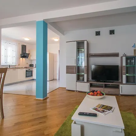 Apartment Amazing In Labin With House Sea View