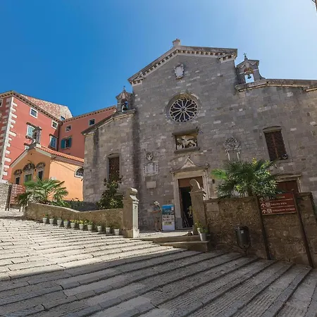 Amazing In Labin With House Sea View Apartment *
