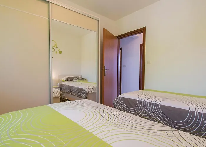 Apartman 2 Bedroom Awesome In Labin